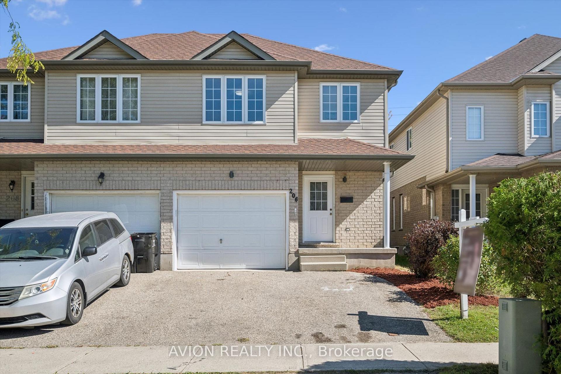 Photo of 206 Buttercup Court