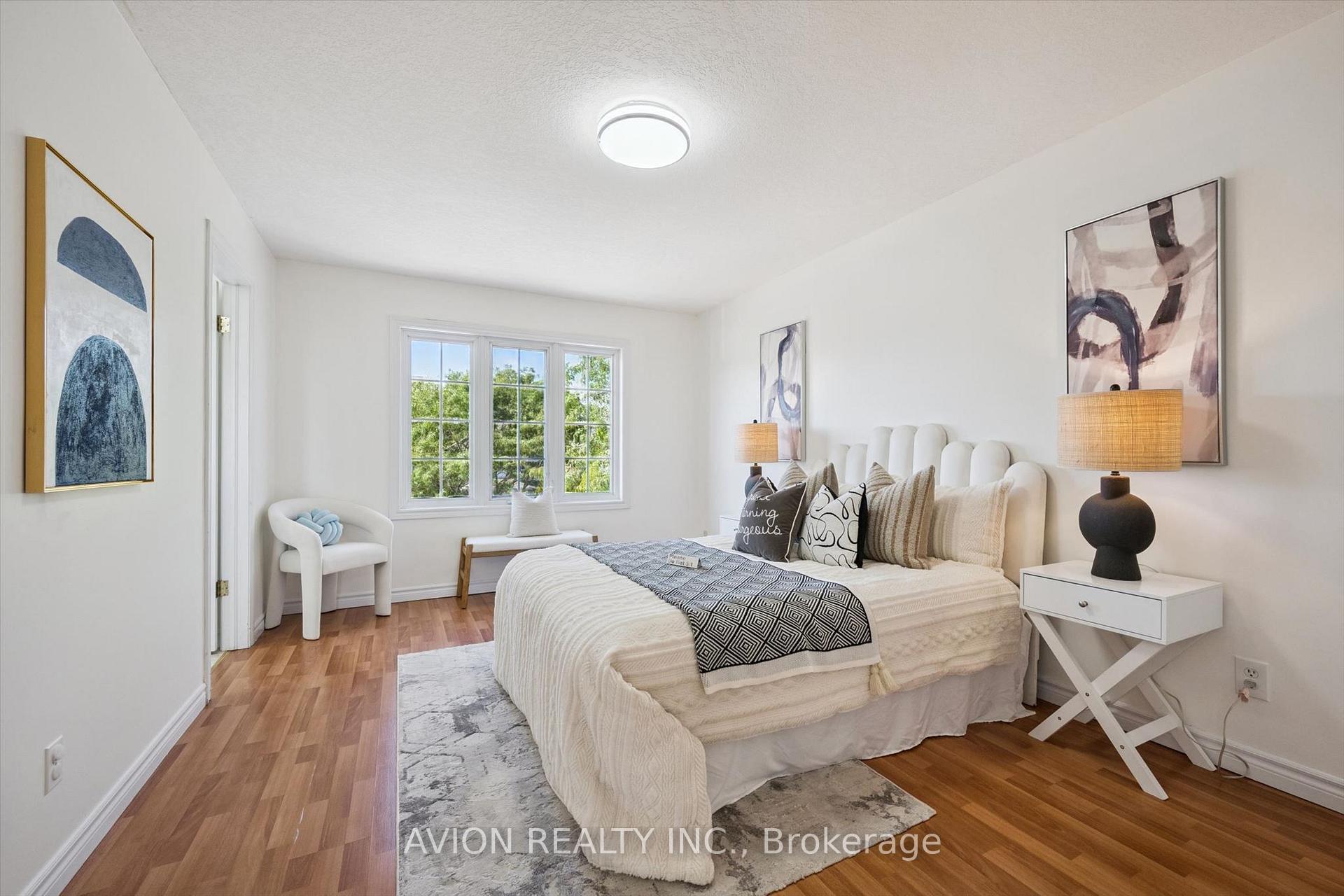 Photo 24 of 206 Buttercup Court, Waterloo, Erbsville/Laurelwood — HOMEH