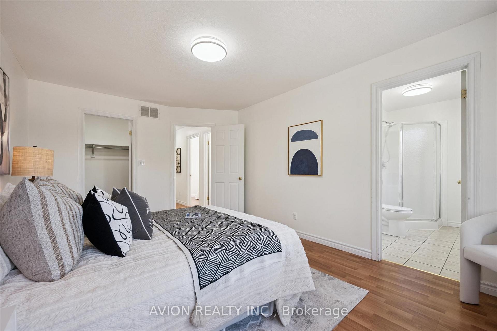 Photo 25 of 206 Buttercup Court, Waterloo, Erbsville/Laurelwood — HOMEH