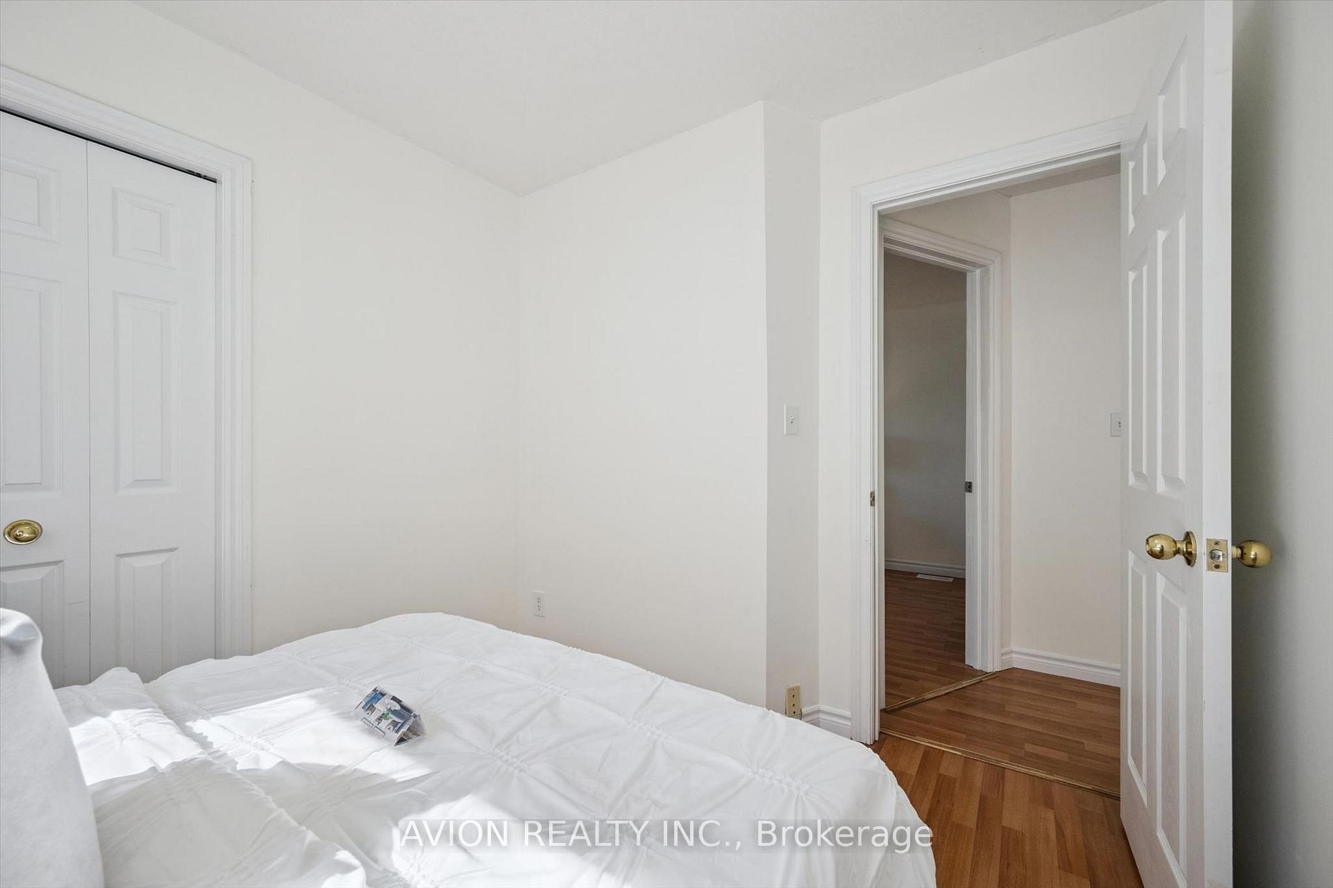 Photo 29 of 206 Buttercup Court, Waterloo, Erbsville/Laurelwood — HOMEH