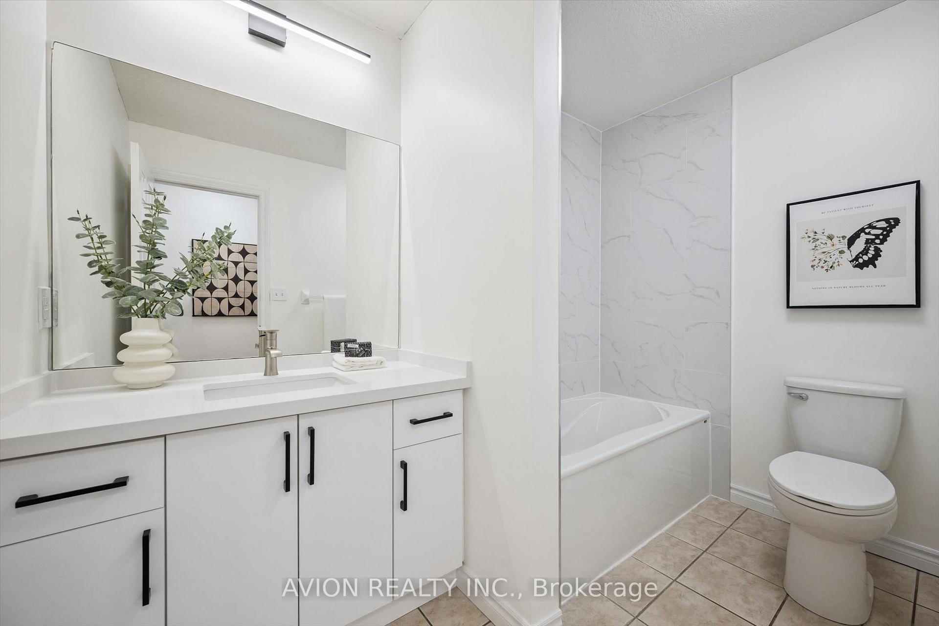 Photo 32 of 206 Buttercup Court, Waterloo, Erbsville/Laurelwood — HOMEH