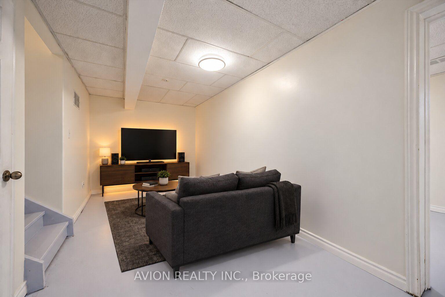 Photo 34 of 206 Buttercup Court, Waterloo, Erbsville/Laurelwood — HOMEH