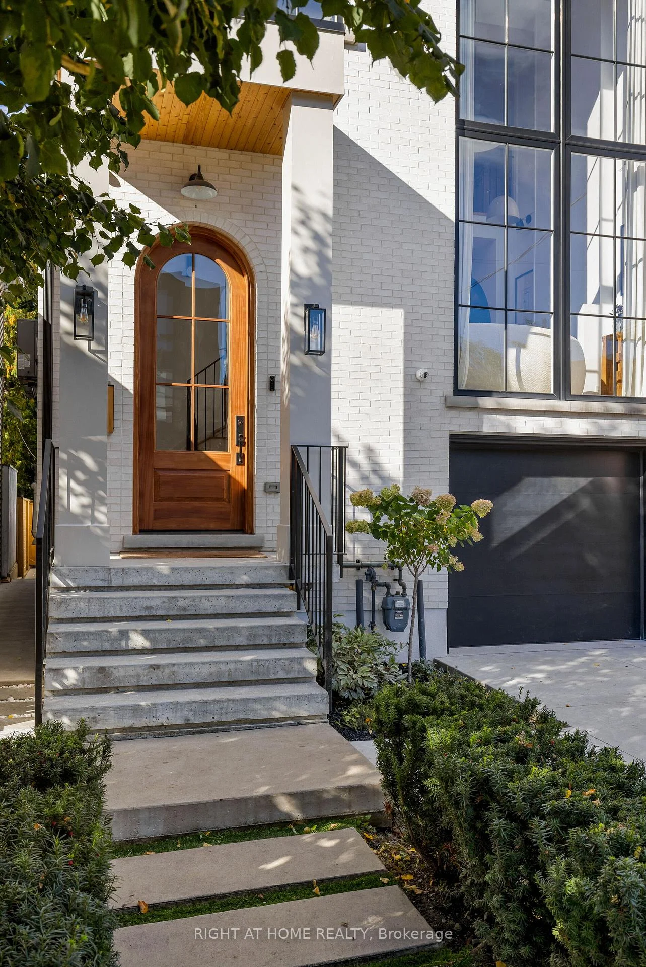 Photo 6 of 174 Cedric Avenue, Toronto, Oakwood Village — HOMEH