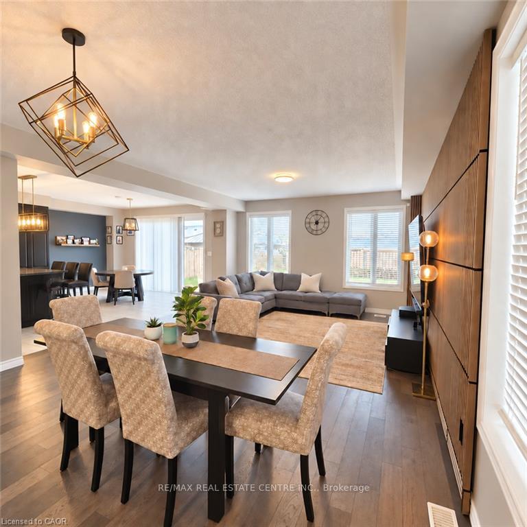 Photo 15 of 26 Strauch Avenue, Waterloo, Beechwood/University — HOMEH