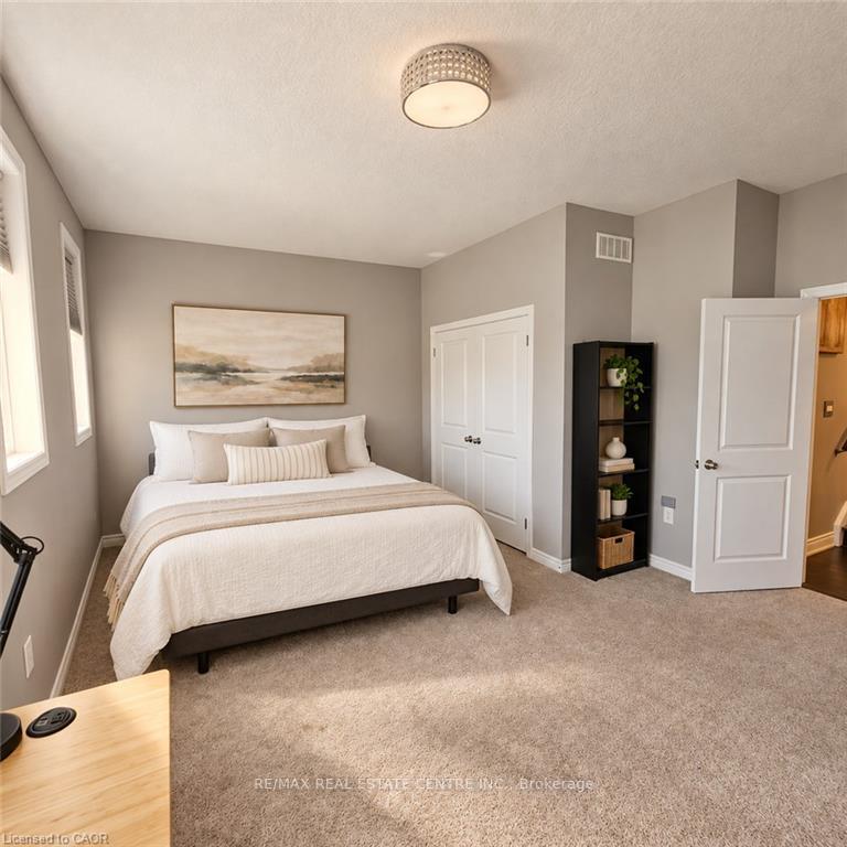 Photo 18 of 26 Strauch Avenue, Waterloo, Beechwood/University — HOMEH