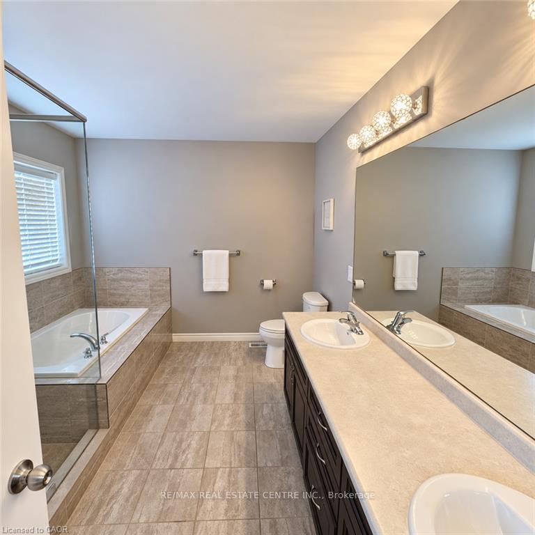 Photo 28 of 26 Strauch Avenue, Waterloo, Beechwood/University — HOMEH