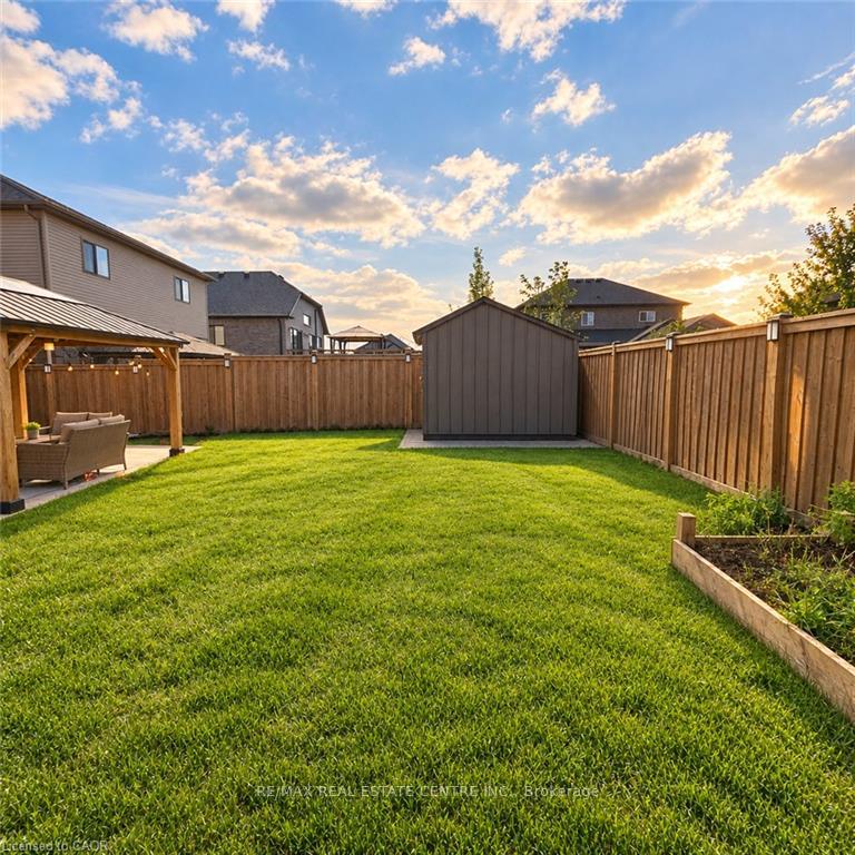 Photo 30 of 26 Strauch Avenue, Waterloo, Beechwood/University — HOMEH