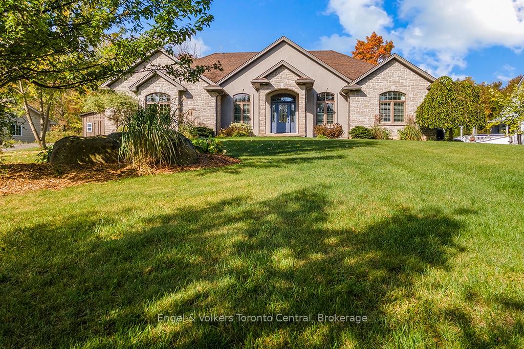 Photo of 184 Sutacriti Street