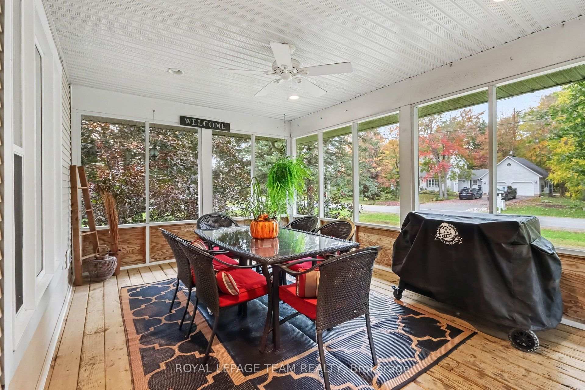 Photo 15 of 10496 St John Street, North Dundas, North Dundas (Mountain) Twp — HOMEH