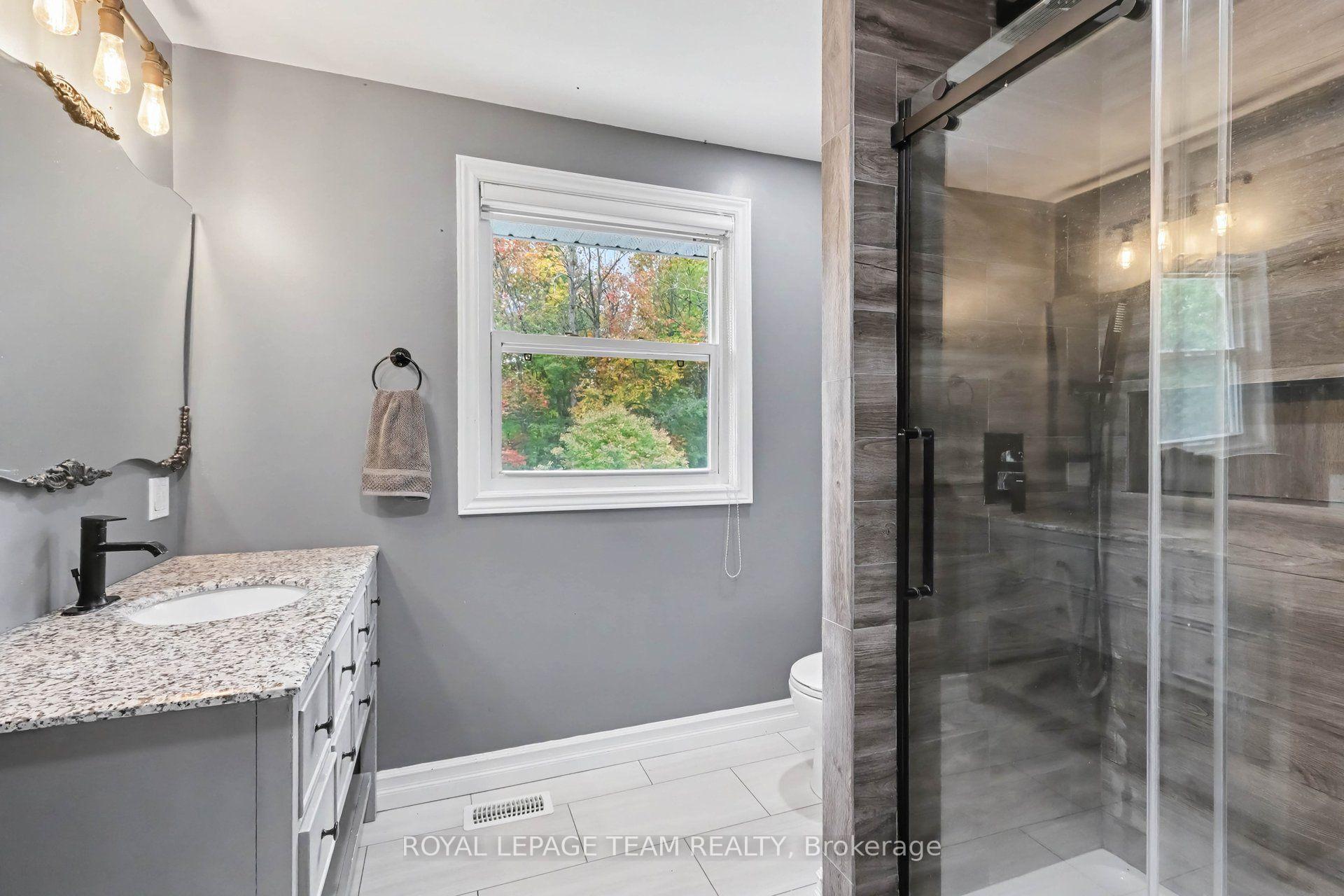 Photo 21 of 10496 St John Street, North Dundas, North Dundas (Mountain) Twp — HOMEH