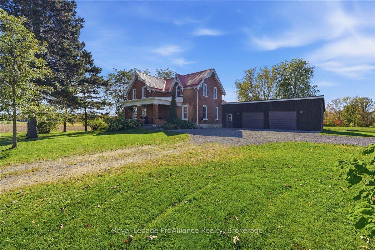 Photo 2 of 533 Allore Road, Tweed, Hungerford (Twp) — HOMEH