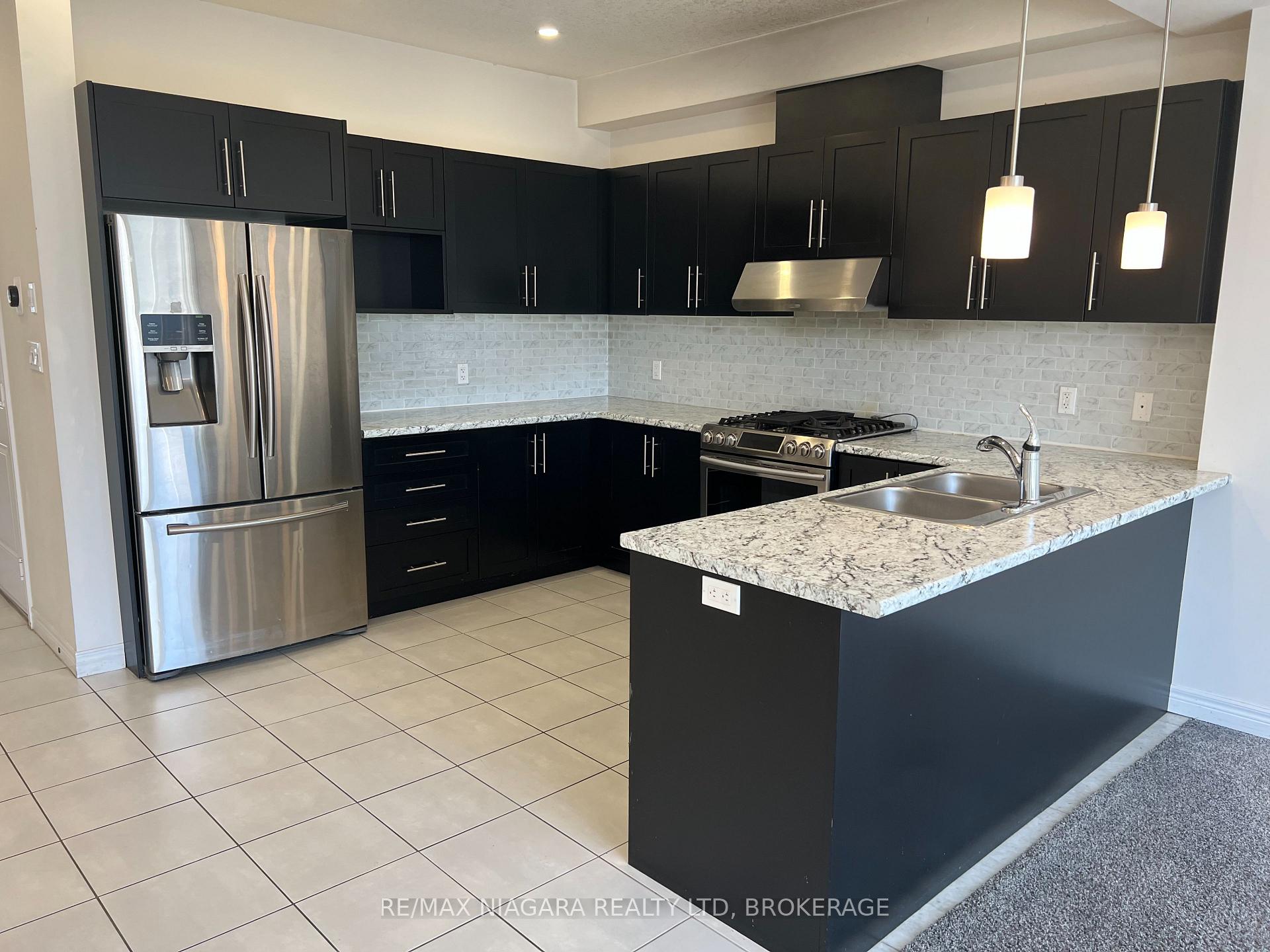 Photo 31 of 23 Fairgrounds Drive, Hamilton, Binbrook — HOMEH