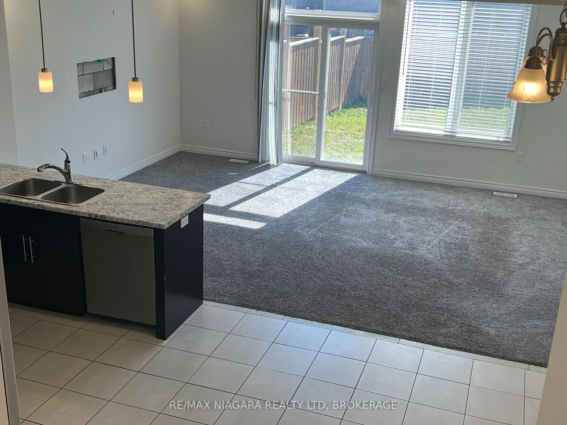 Photo 39 of 23 Fairgrounds Drive, Hamilton, Binbrook — HOMEH