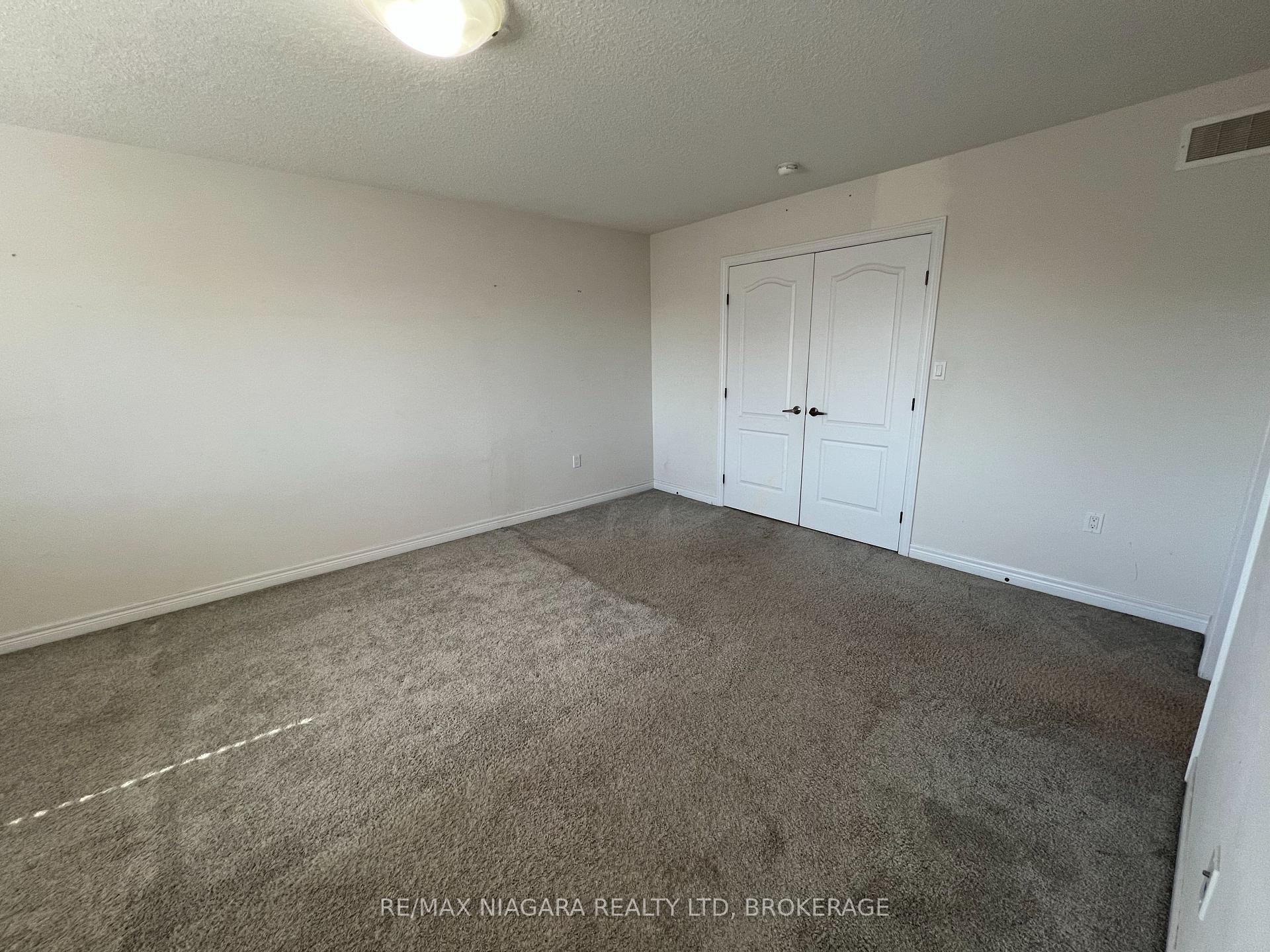 Photo 53 of 23 Fairgrounds Drive, Hamilton, Binbrook — HOMEH