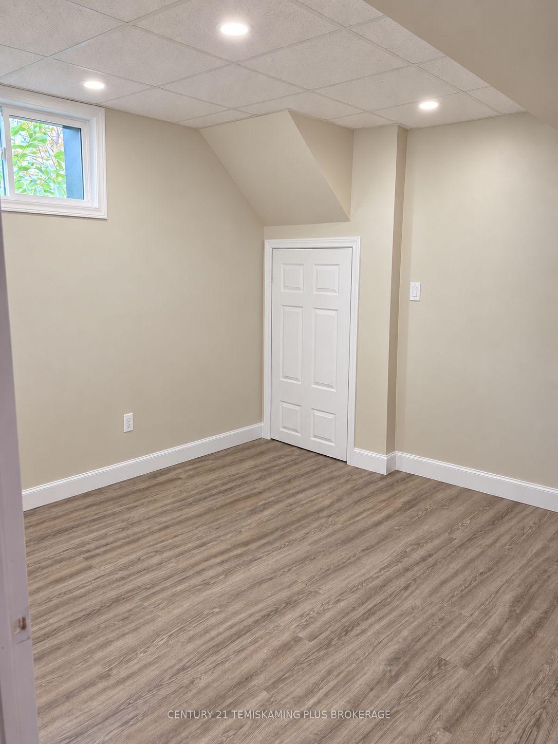 Photo 9 of 24 Park Place, Cobalt — HOMEH
