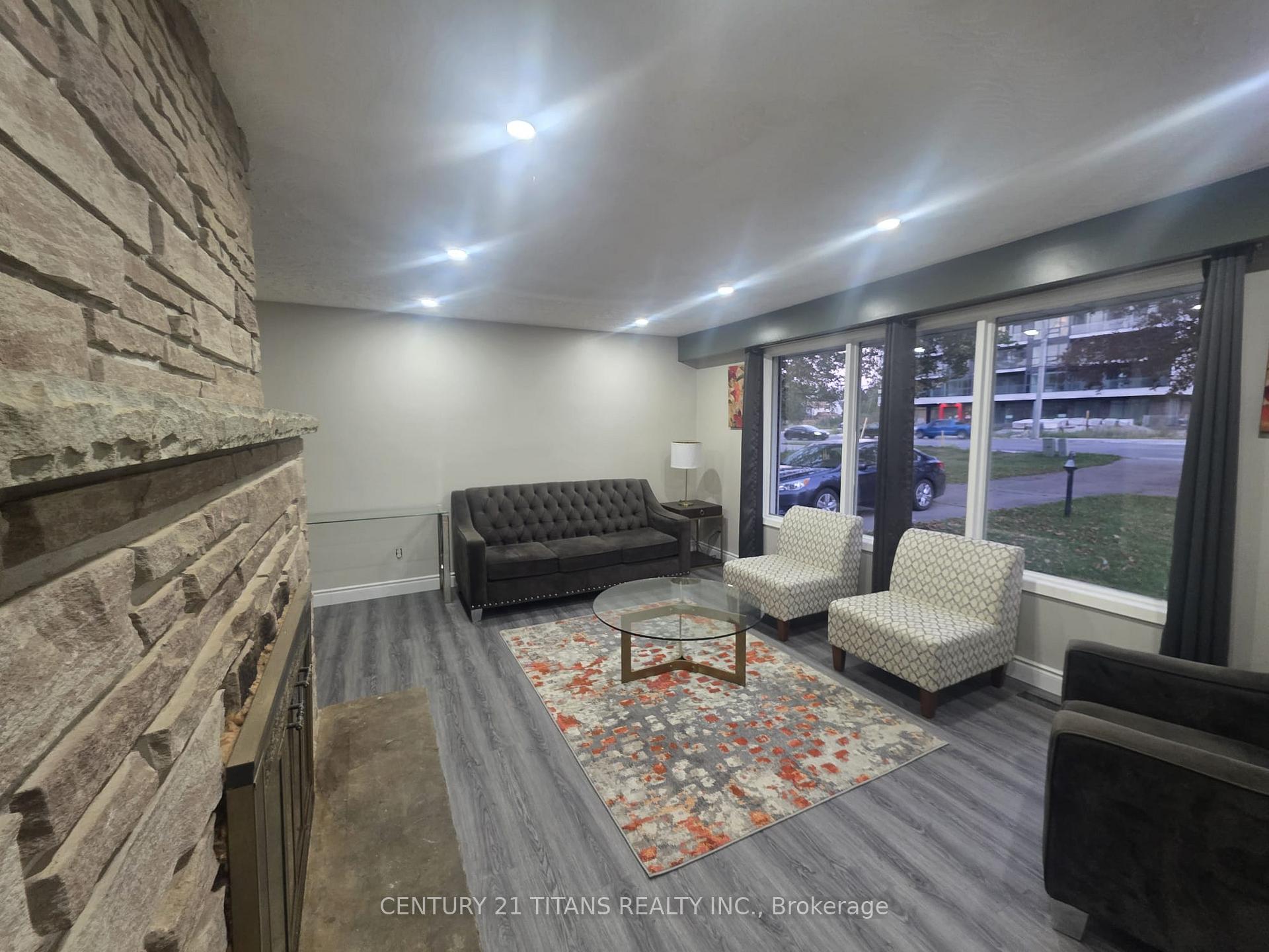 Photo 8 of 1602 Hwy 2 N, Clarington, Courtice — HOMEH