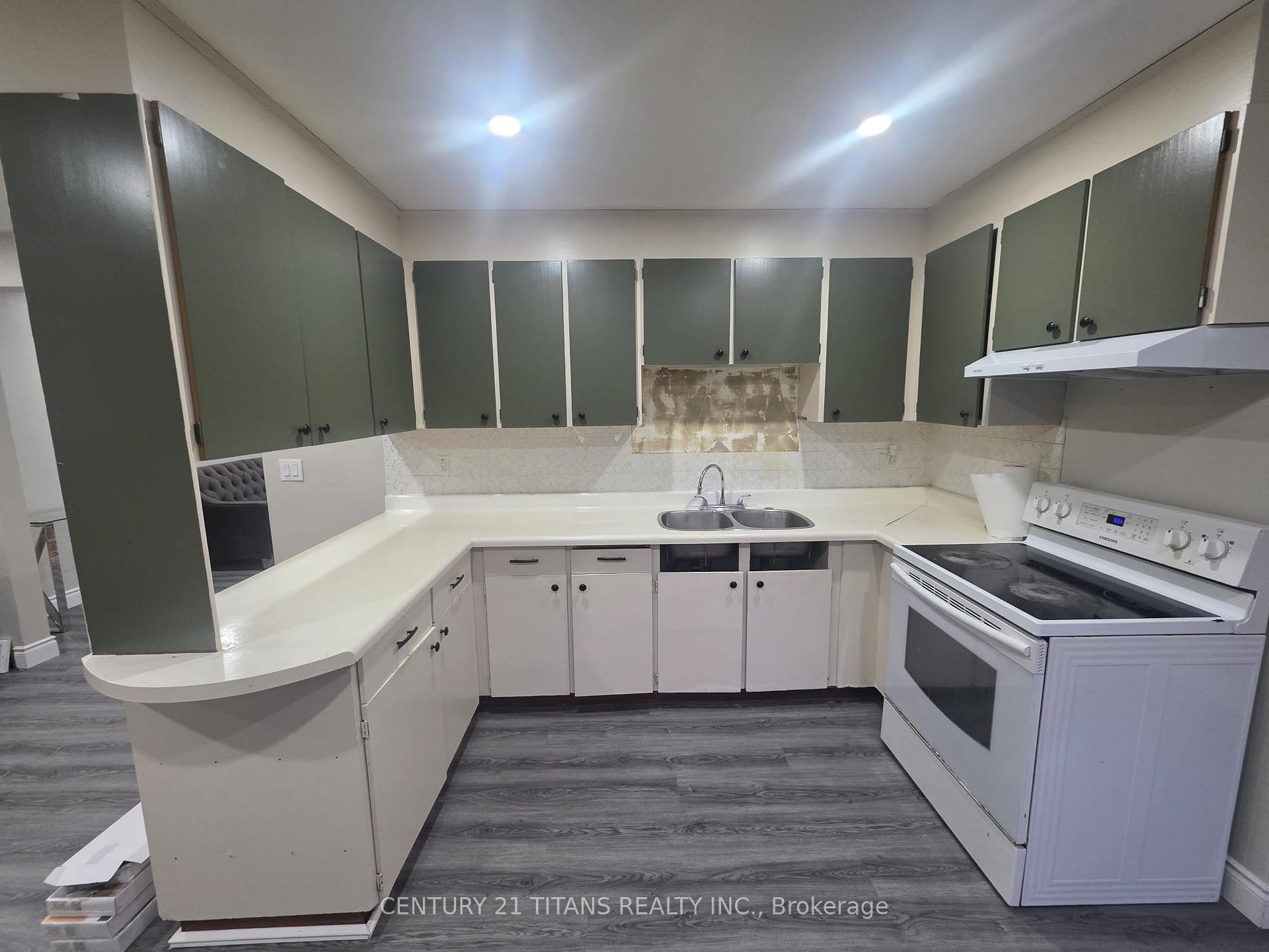 Photo 12 of 1602 Hwy 2 N, Clarington, Courtice — HOMEH