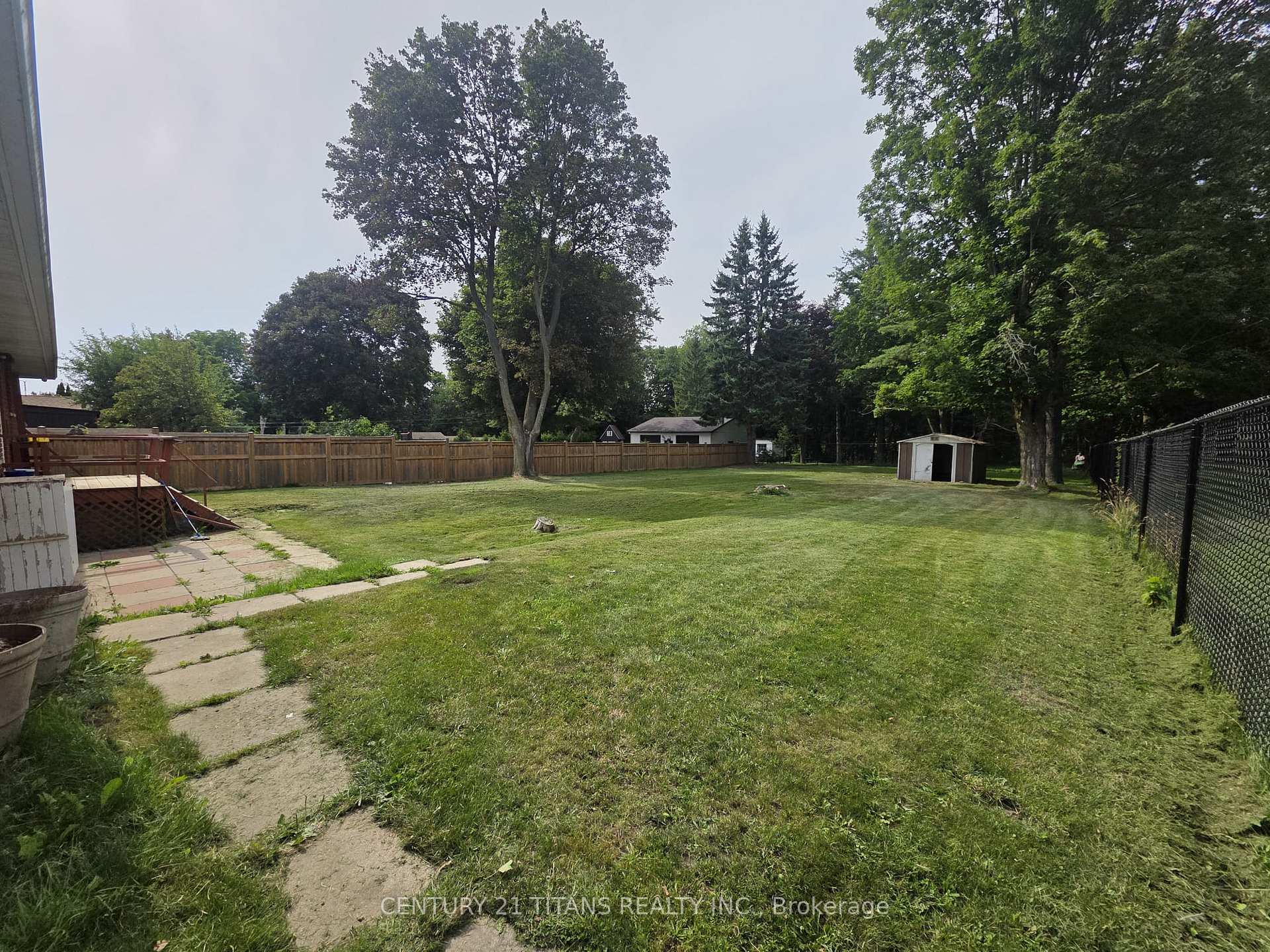 Photo 29 of 1602 Hwy 2 N, Clarington, Courtice — HOMEH