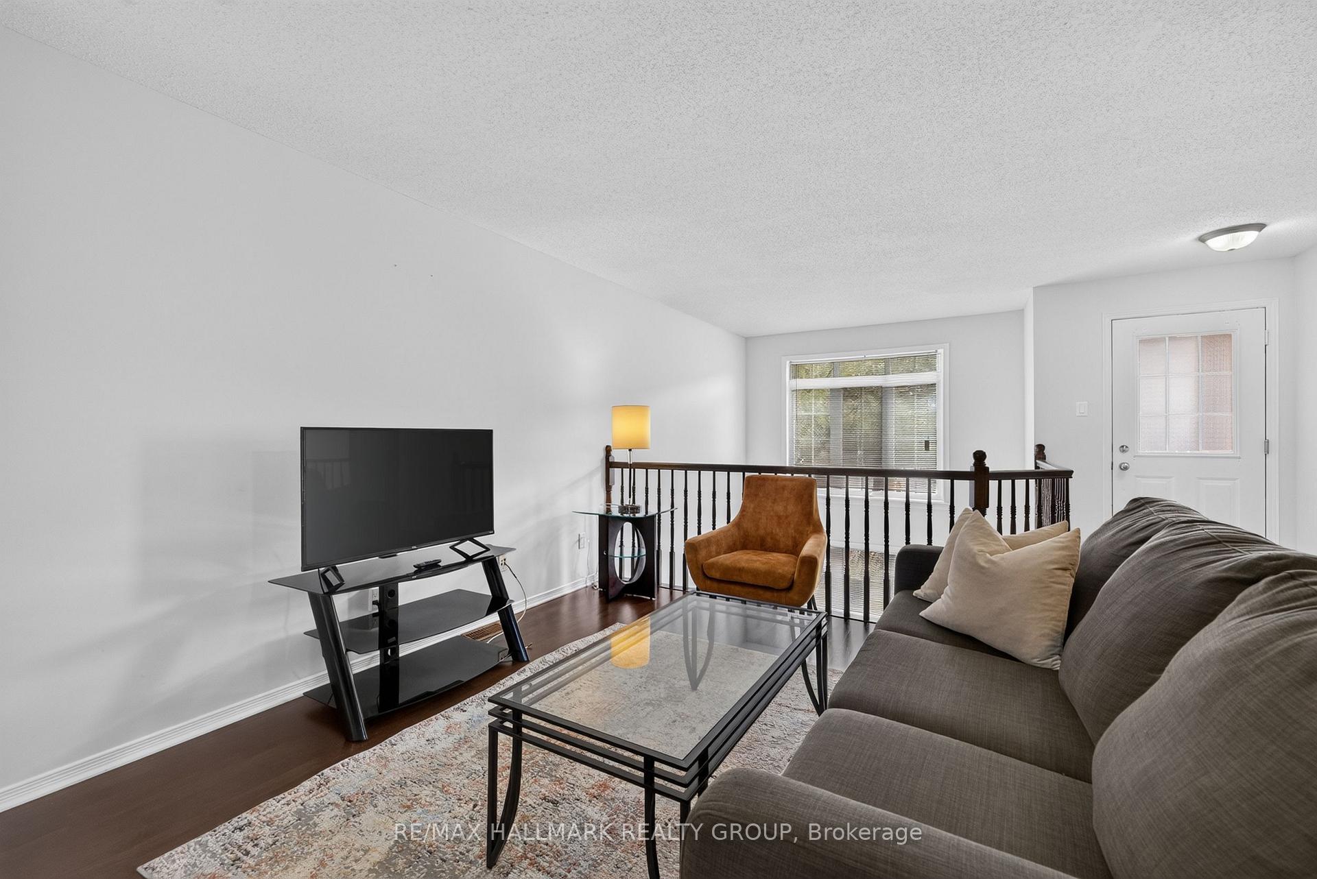 Photo 5 of Unit 161, 70 Edenvale Drive, Ottawa, Kanata - Beaverbrook — HOMEH