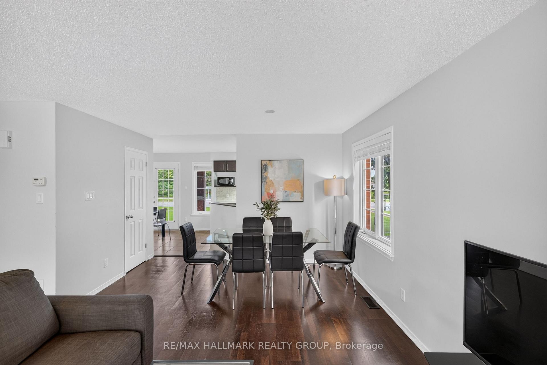 Photo 8 of Unit 161, 70 Edenvale Drive, Ottawa, Kanata - Beaverbrook — HOMEH