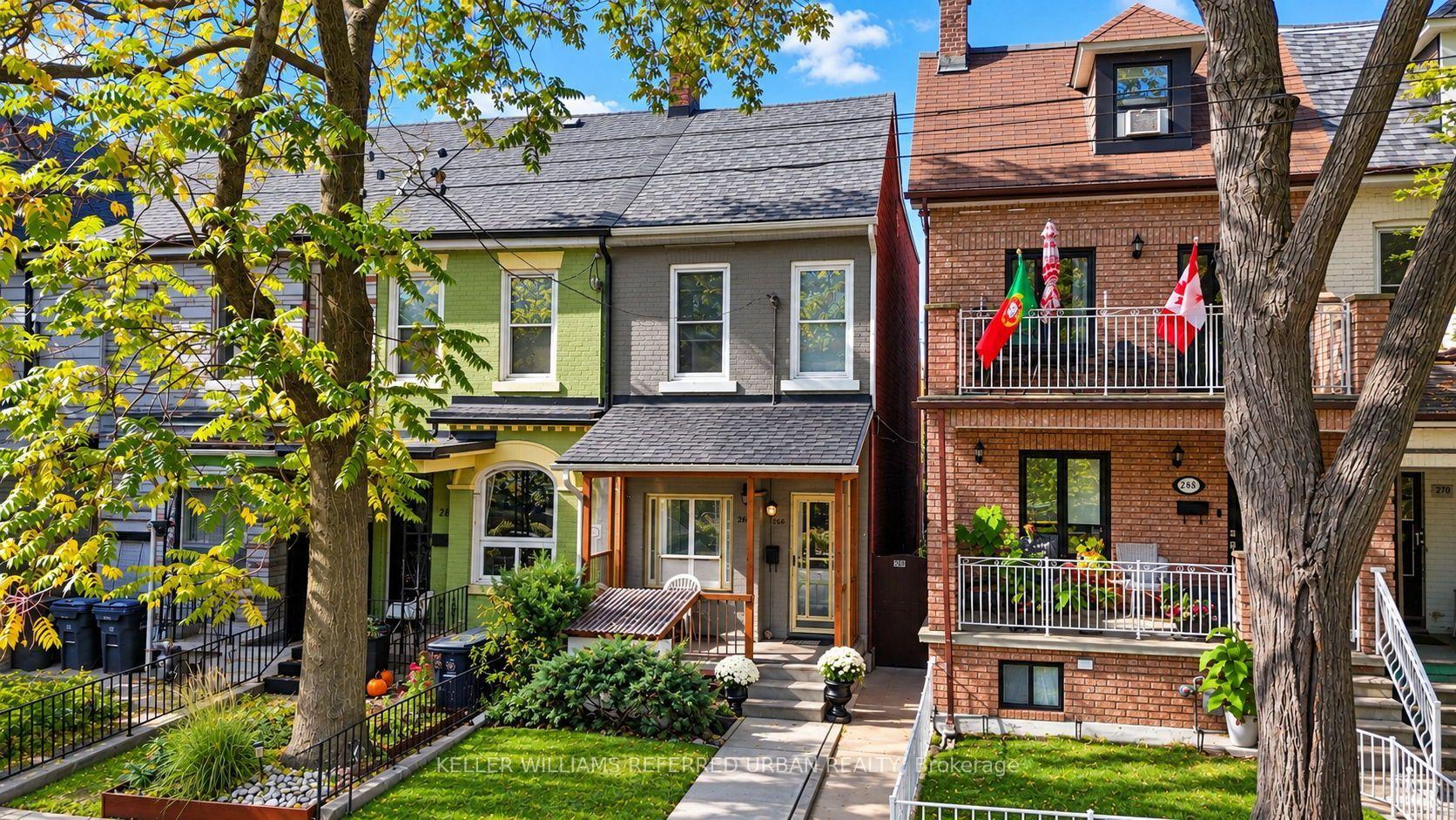 Photo 2 of 266 Roxton Road, Toronto, Palmerston-Little Italy — HOMEH