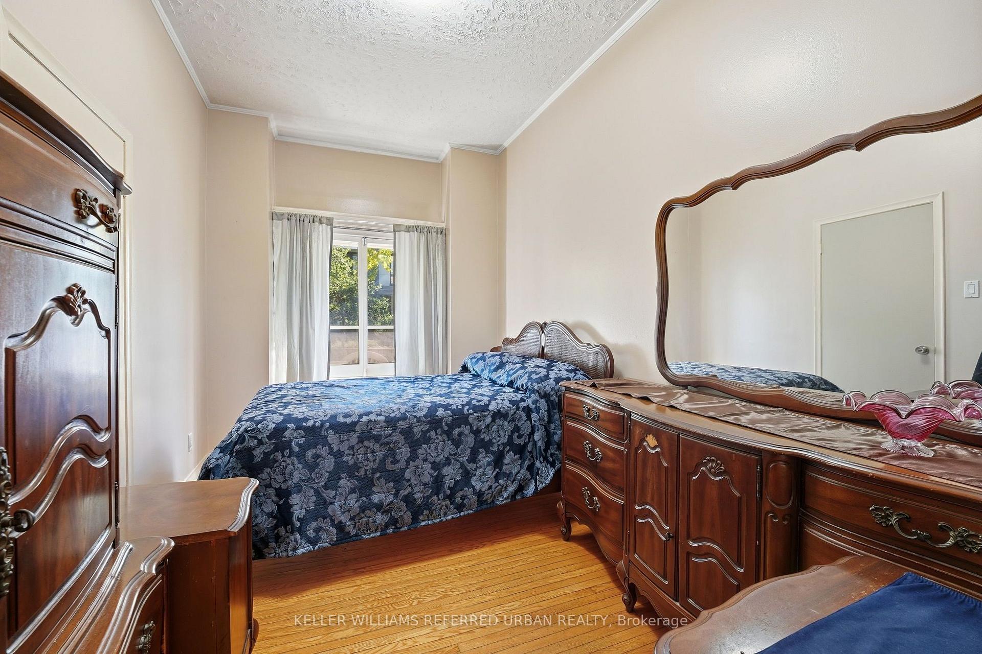 Photo 11 of 266 Roxton Road, Toronto, Palmerston-Little Italy — HOMEH