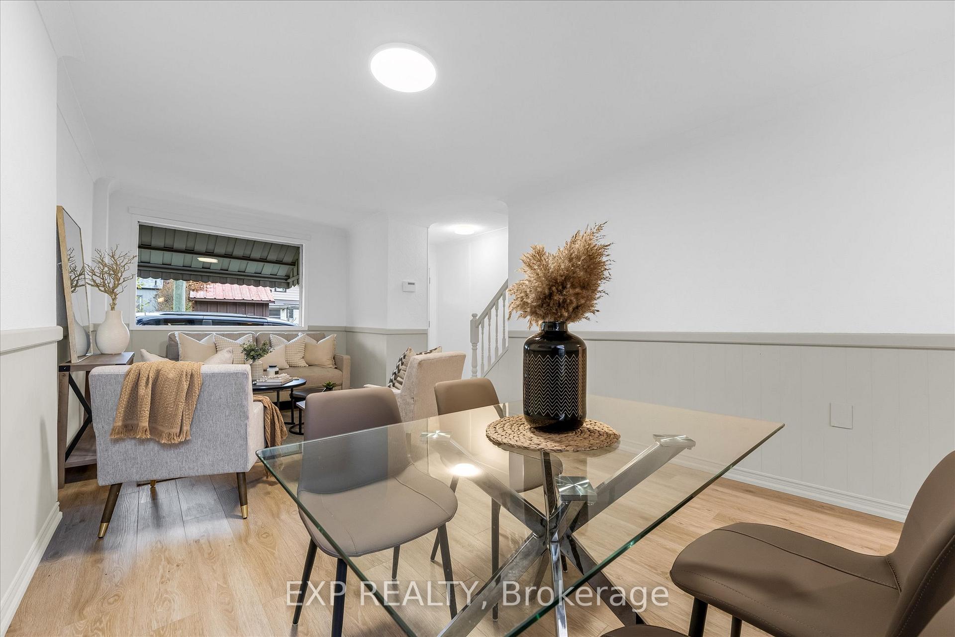 Photo 7 of 11 Ford Street, Hamilton, Corktown — HOMEH