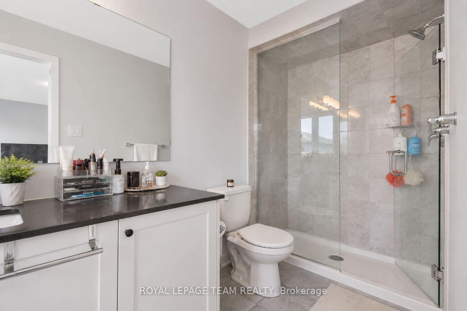 Photo 14 of 2501 Watercolours Way, Ottawa, Barrhaven - Half Moon Bay — HOMEH