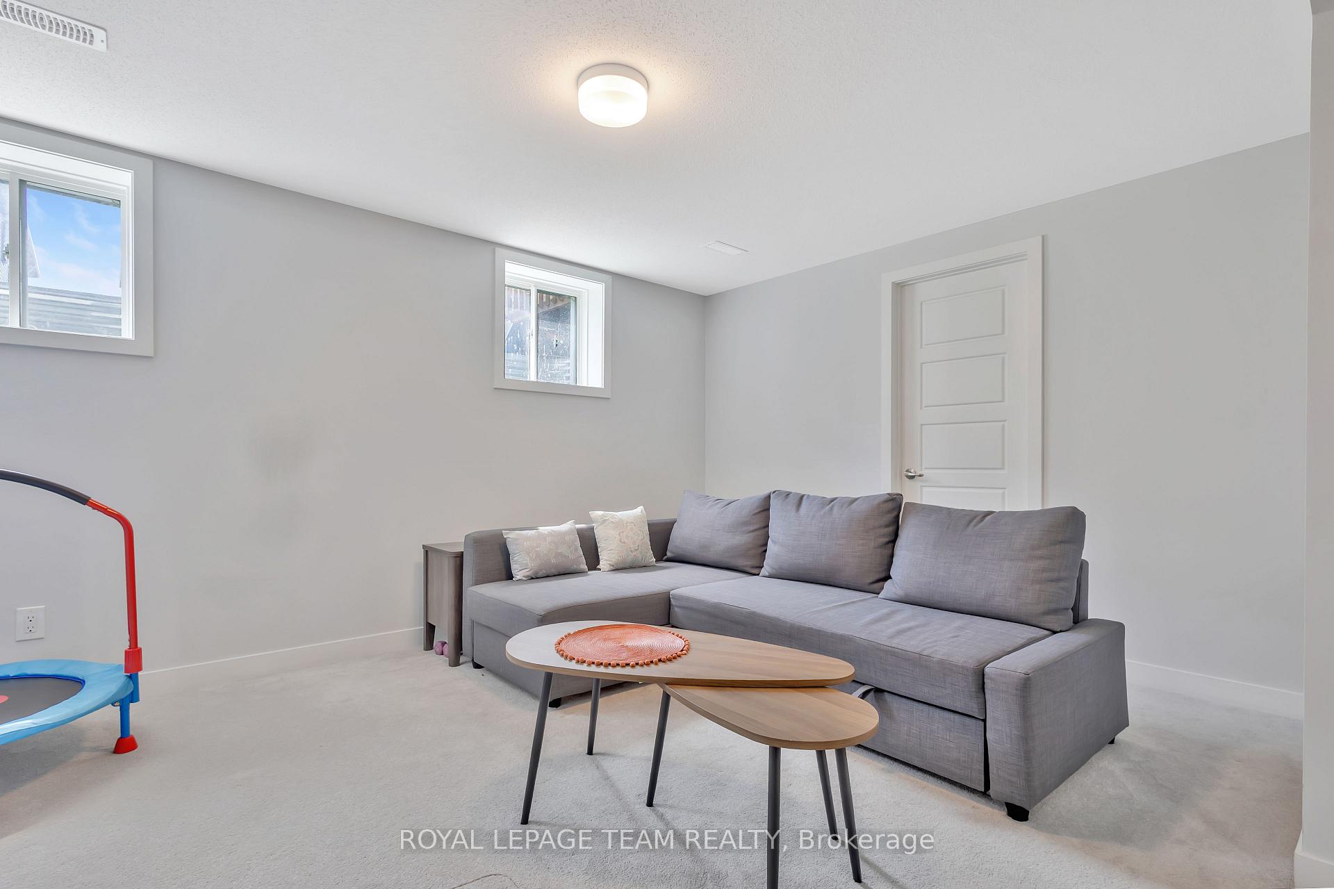 Photo 23 of 2501 Watercolours Way, Ottawa, Barrhaven - Half Moon Bay — HOMEH