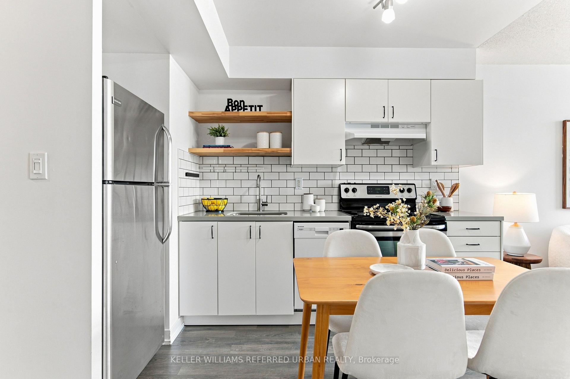 Photo 14 of Unit 1014, 816 Lansdowne Avenue, Toronto, Dovercourt-Wallace Emerson-Junction — HOMEH