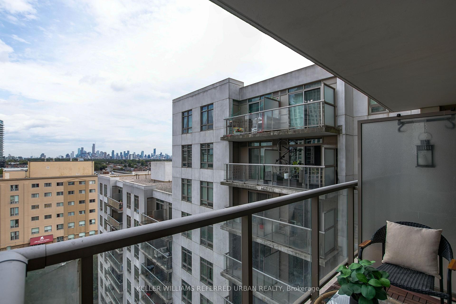 Photo 24 of Unit 1014, 816 Lansdowne Avenue, Toronto, Dovercourt-Wallace Emerson-Junction — HOMEH