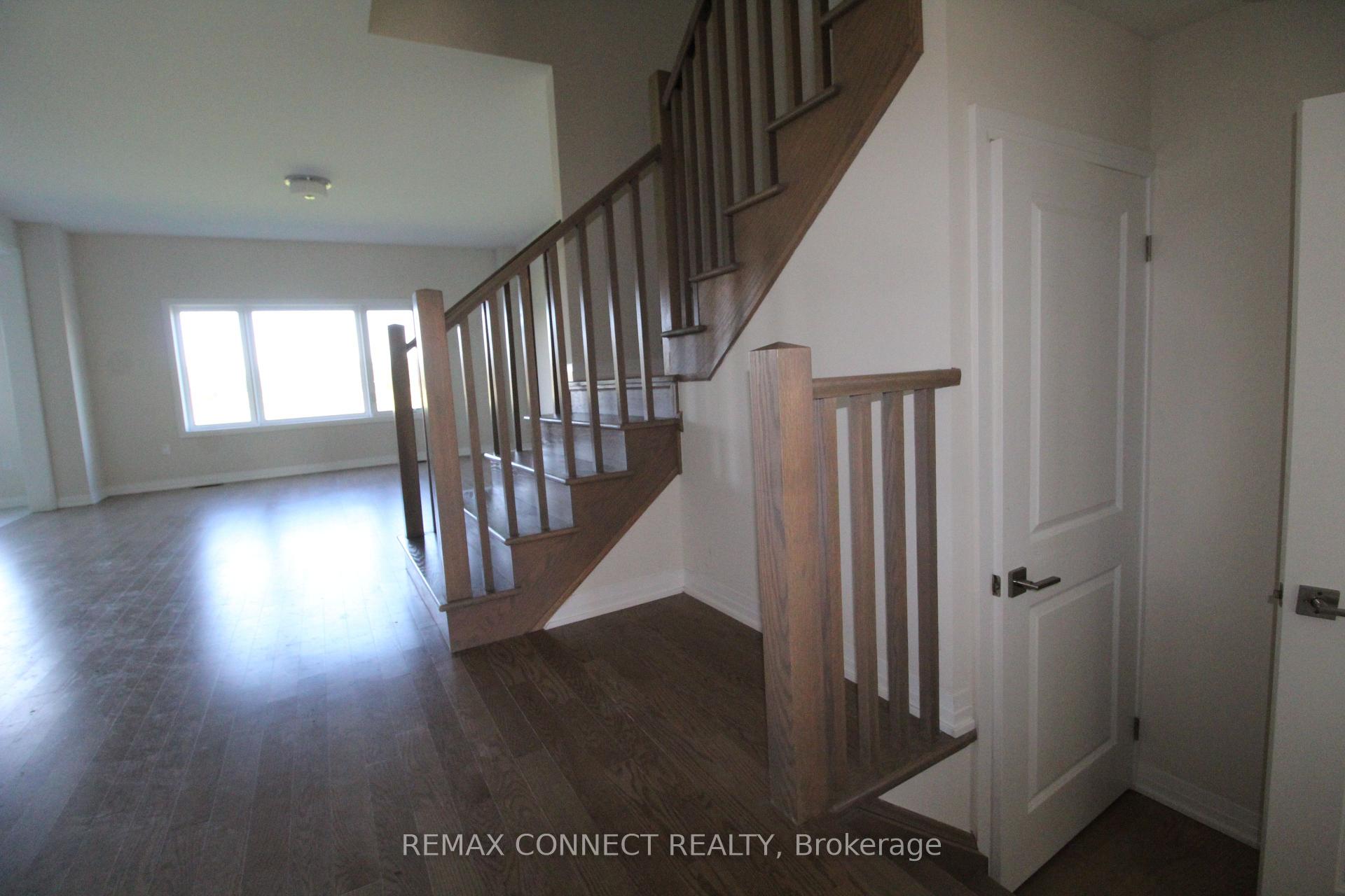 Photo 4 of 3715 Quayside Drive, Severn, West Shore — HOMEH