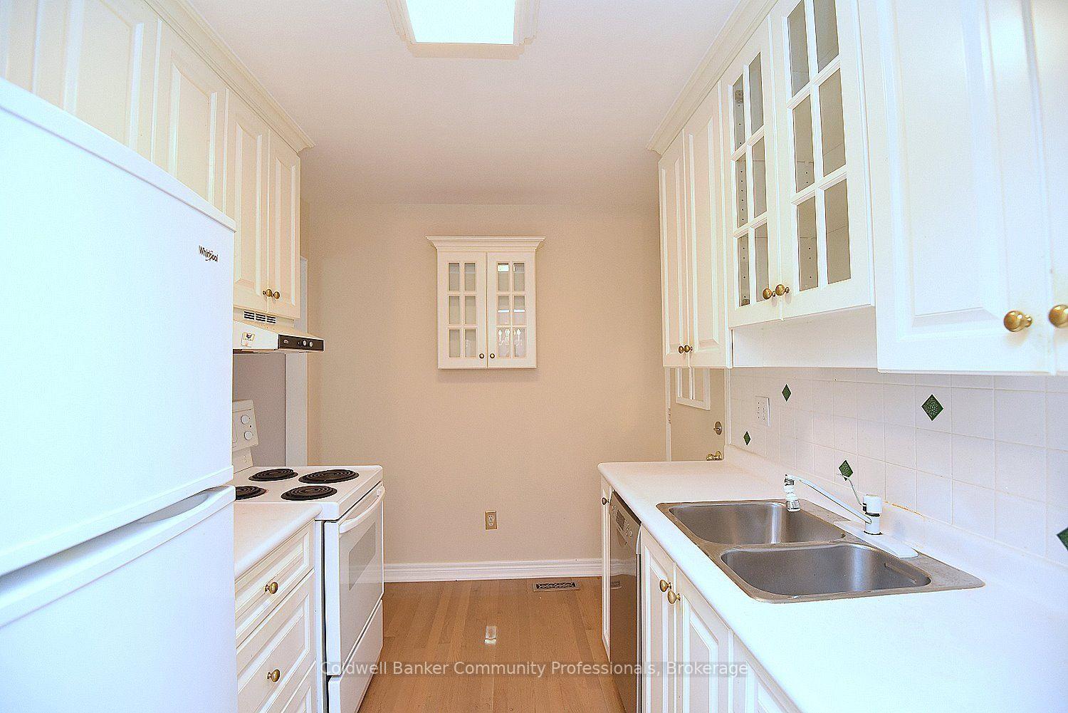 Photo 17 of 81 Aylmer Crescent, Hamilton, Stoney Creek Mountain — HOMEH