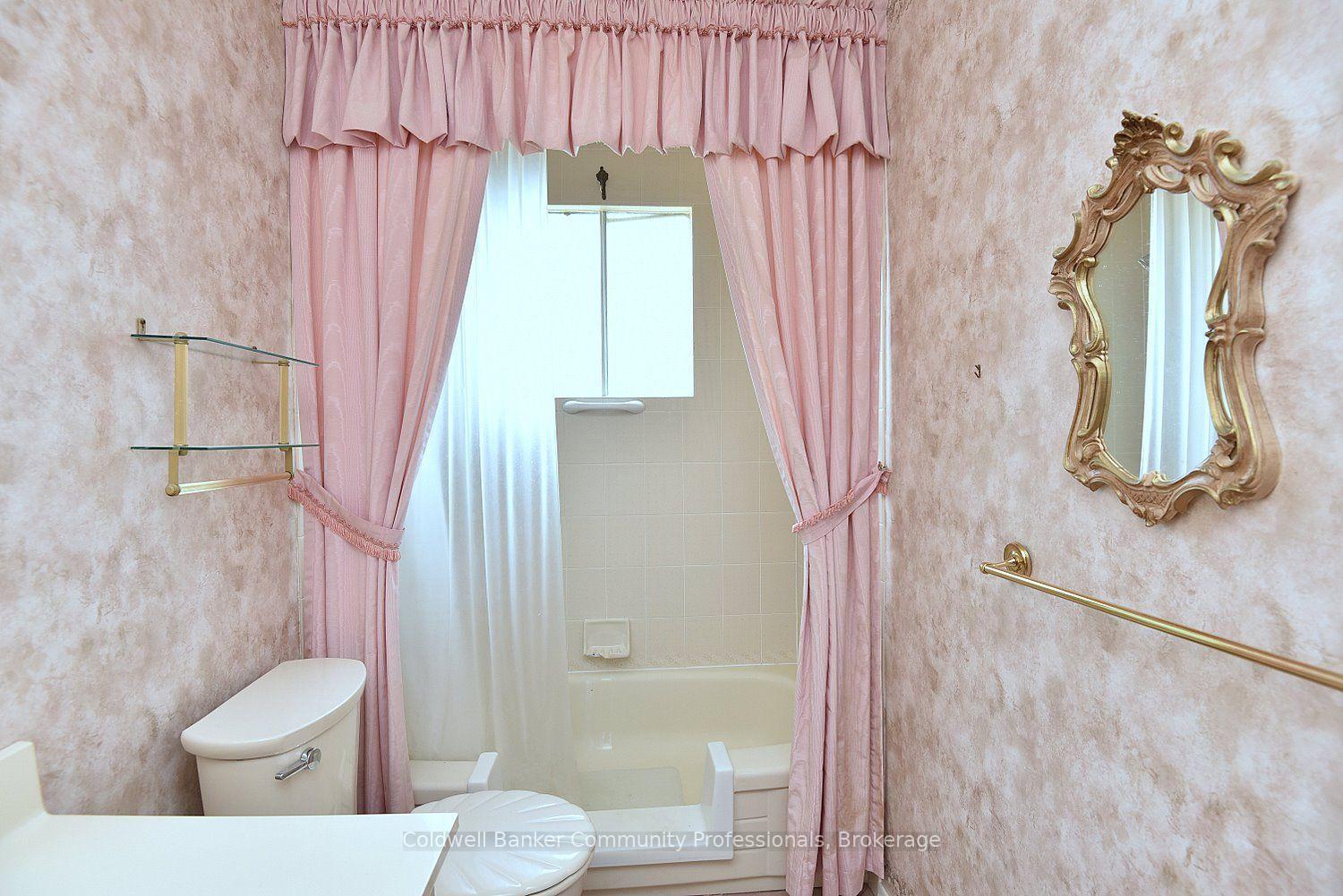 Photo 32 of 81 Aylmer Crescent, Hamilton, Stoney Creek Mountain — HOMEH