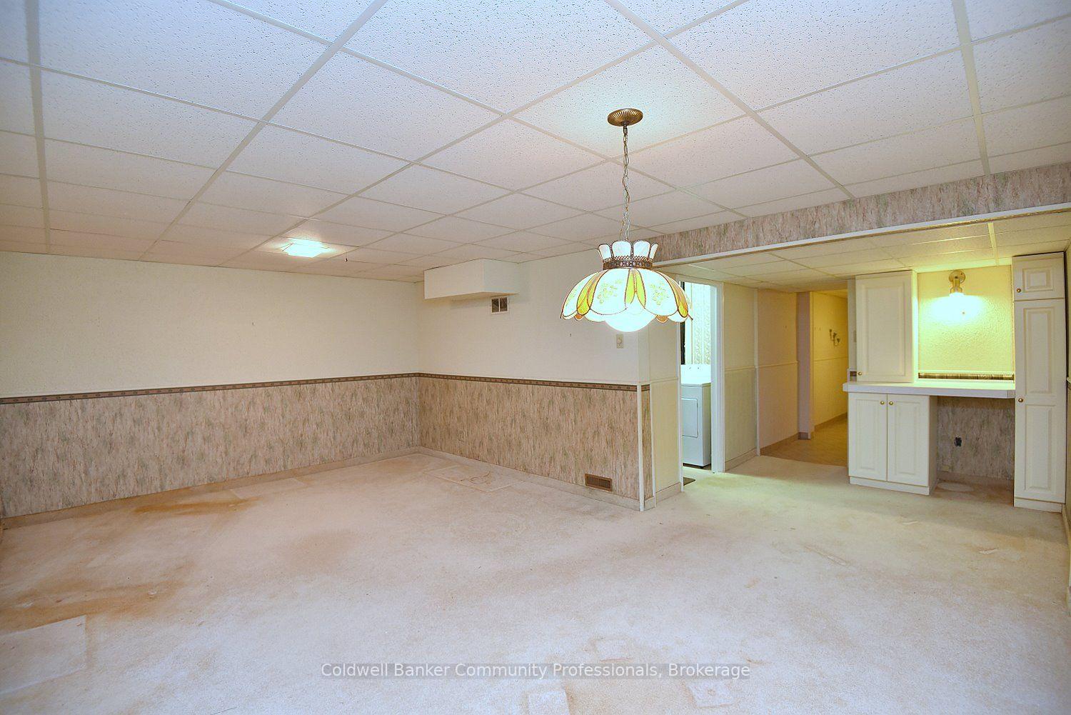 Photo 34 of 81 Aylmer Crescent, Hamilton, Stoney Creek Mountain — HOMEH