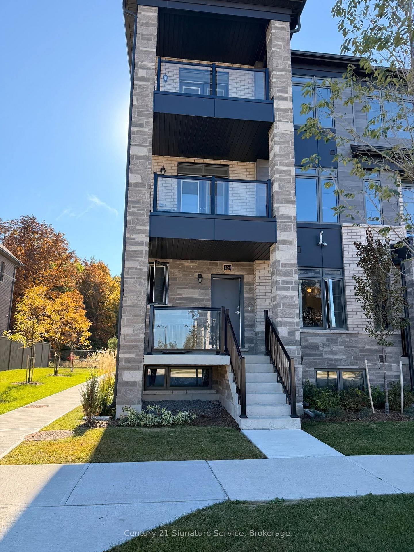 Photo of 168 Petch Avenue