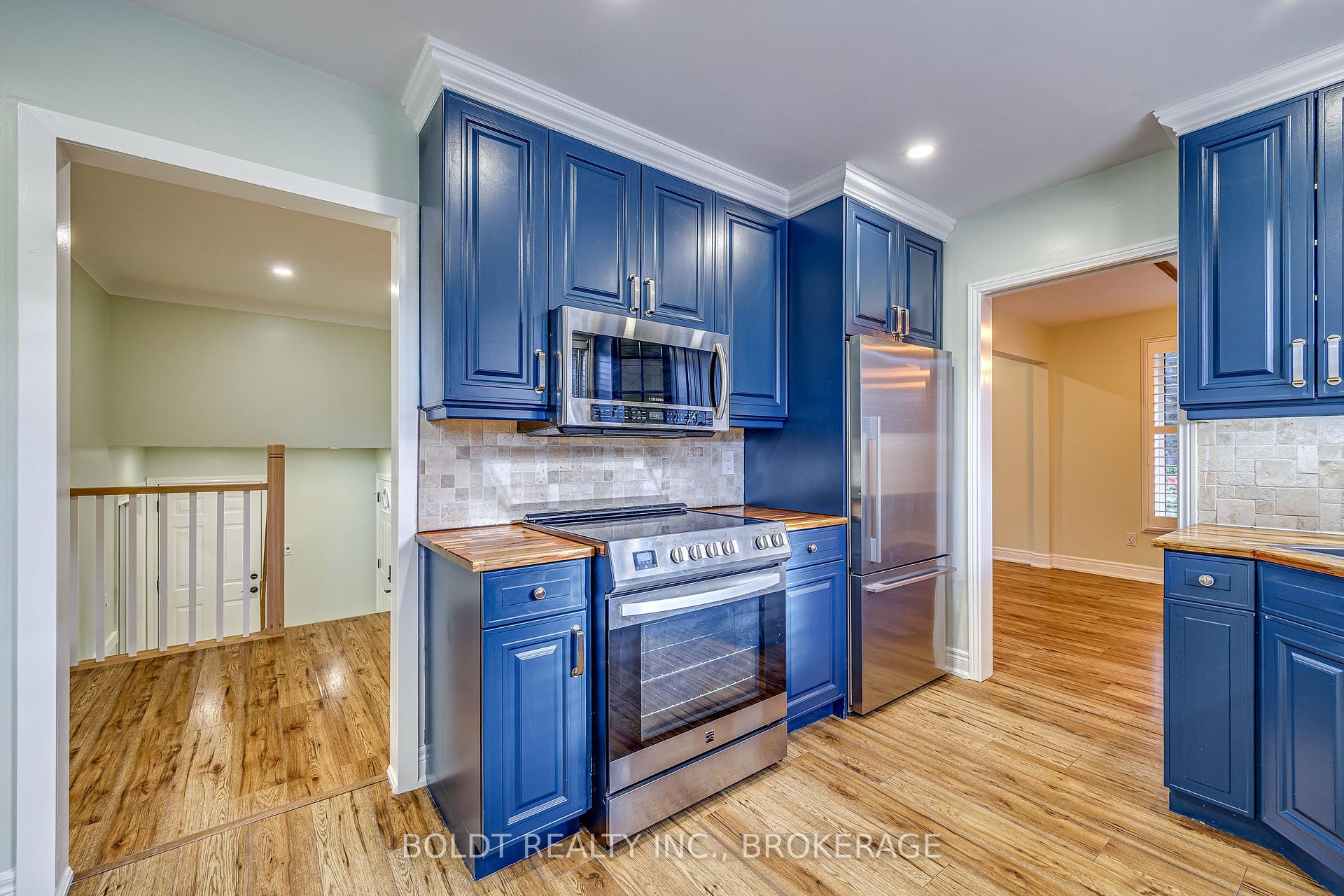 Photo 14 of 12 Bayshore Crescent, St. Catharines, Lakeshore — HOMEH