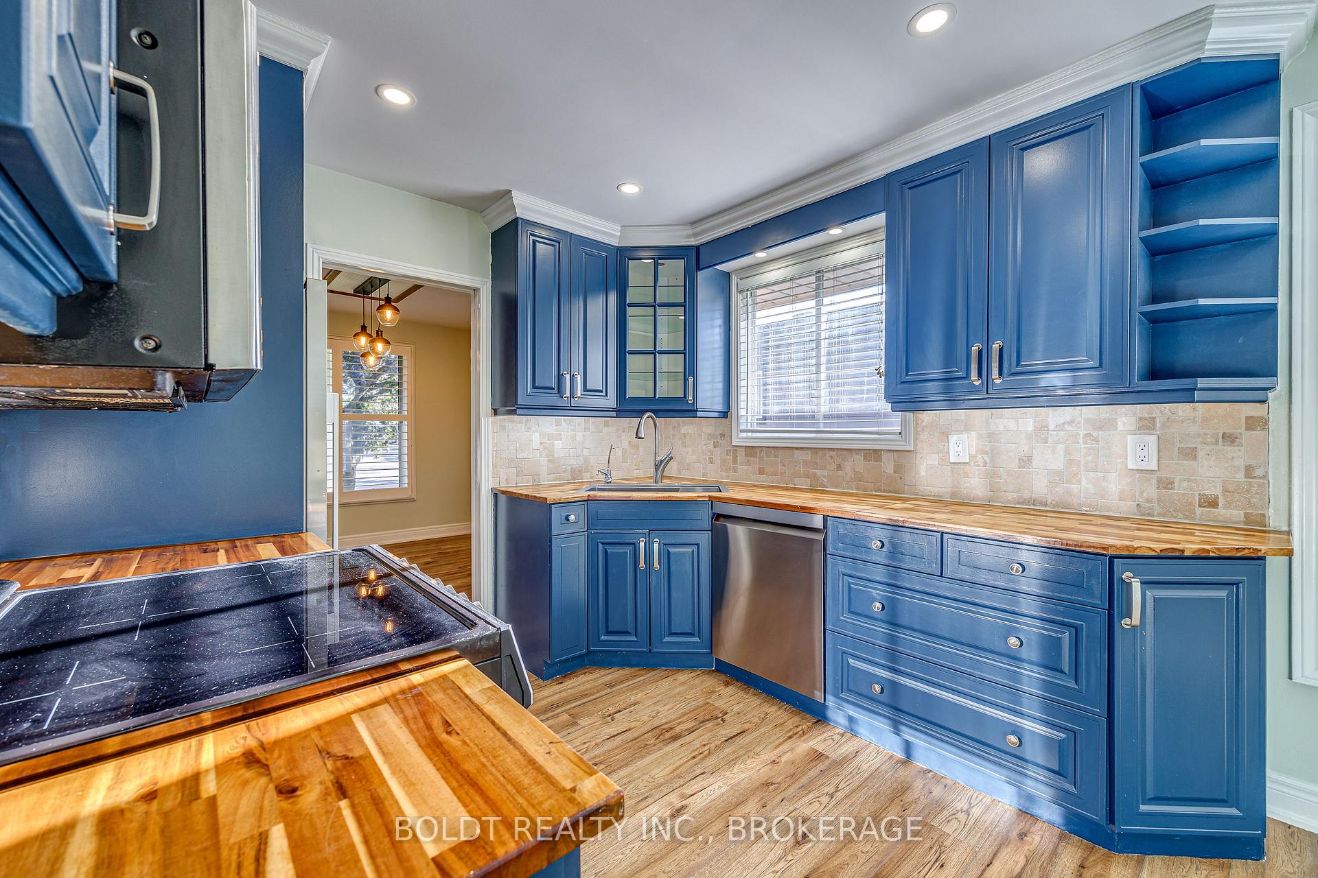 Photo 17 of 12 Bayshore Crescent, St. Catharines, Lakeshore — HOMEH