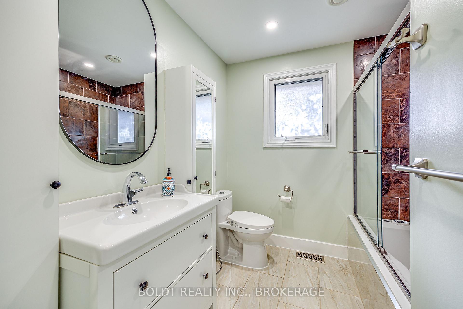 Photo 20 of 12 Bayshore Crescent, St. Catharines, Lakeshore — HOMEH