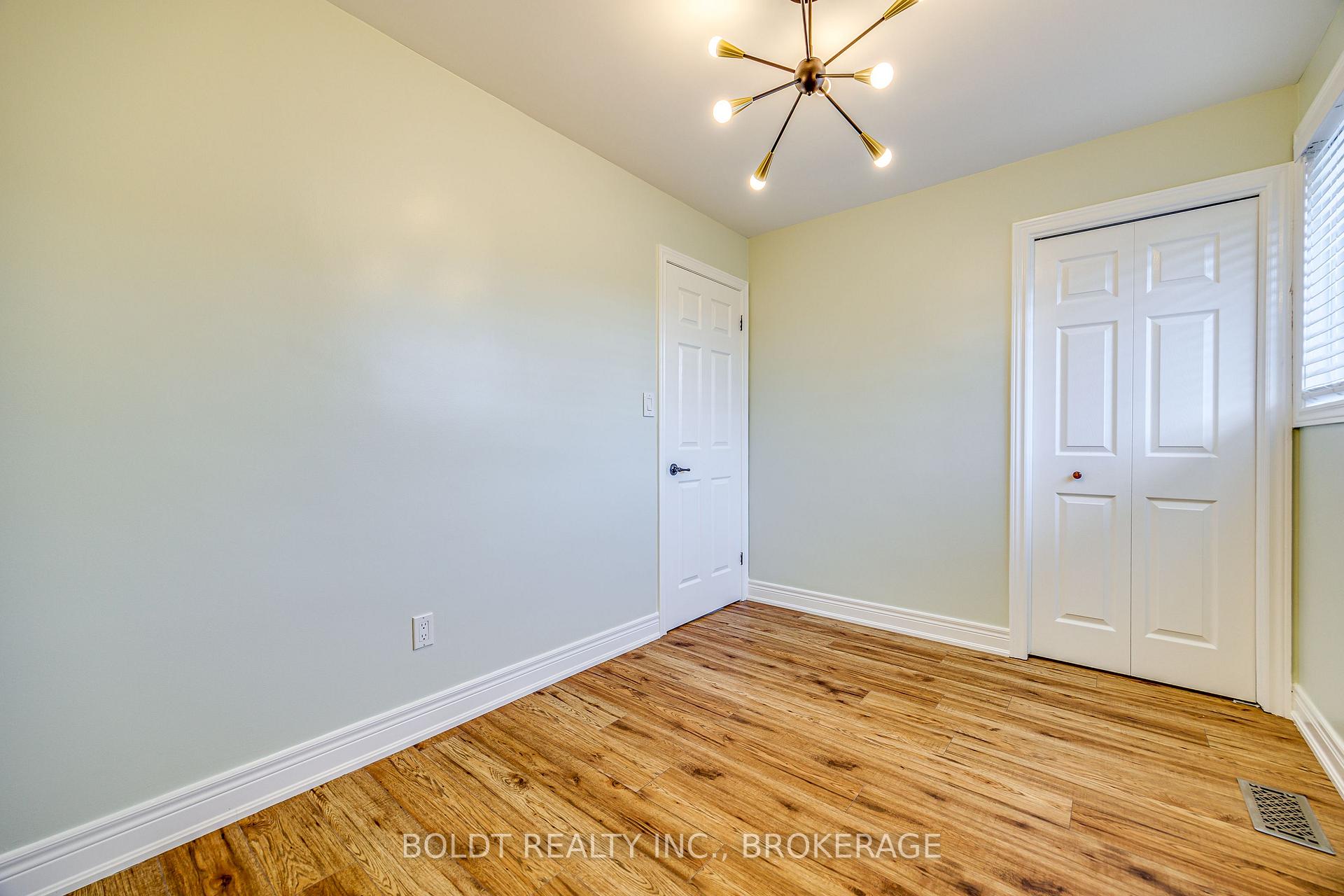 Photo 27 of 12 Bayshore Crescent, St. Catharines, Lakeshore — HOMEH