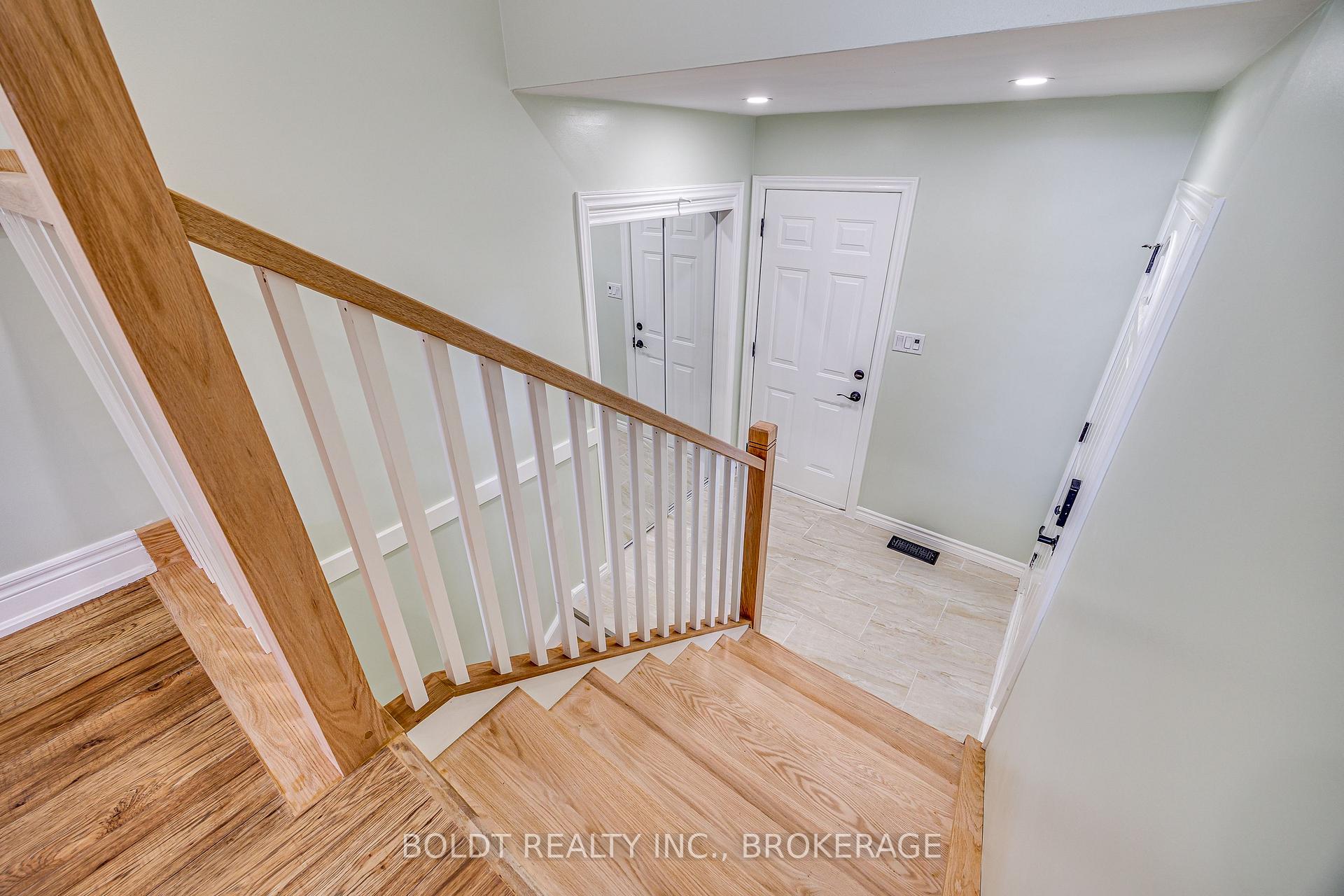 Photo 28 of 12 Bayshore Crescent, St. Catharines, Lakeshore — HOMEH