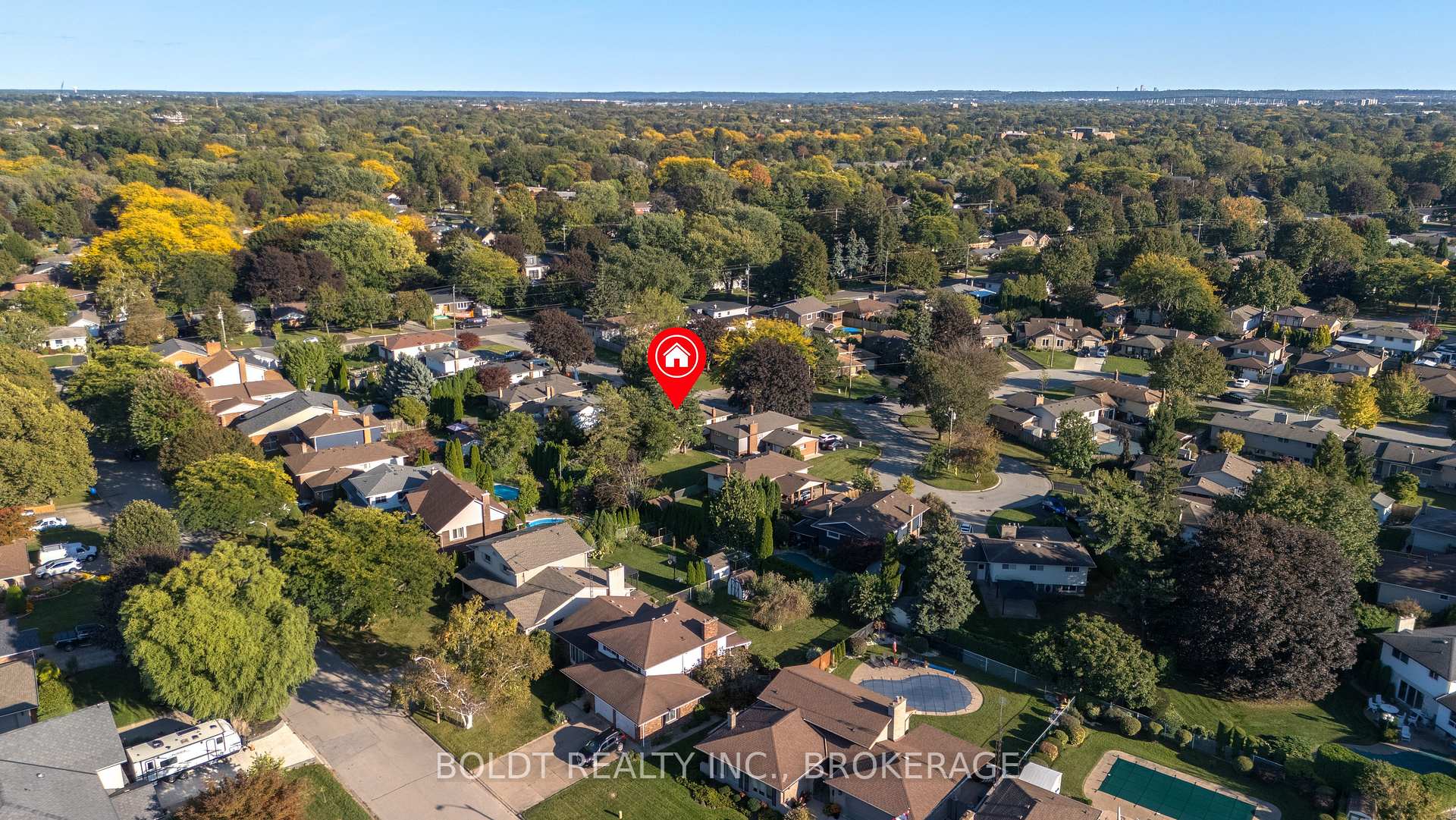 Photo 43 of 12 Bayshore Crescent, St. Catharines, Lakeshore — HOMEH