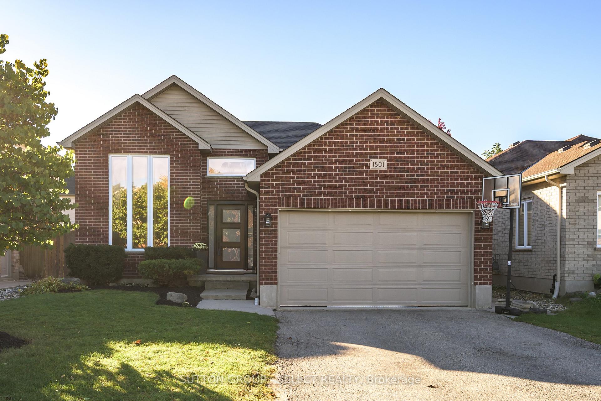 Photo of 1801 Seymour Crescent