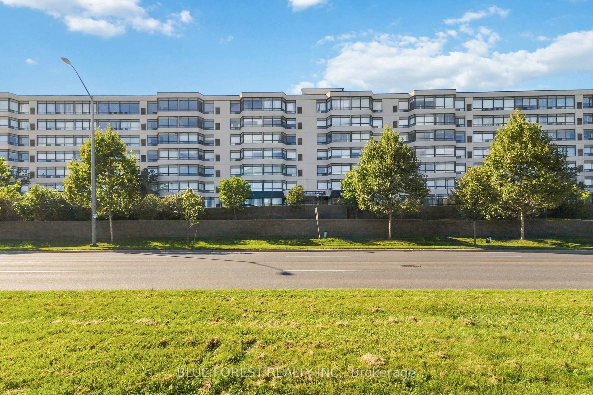 Photo of Unit 715, 521 Riverside Drive