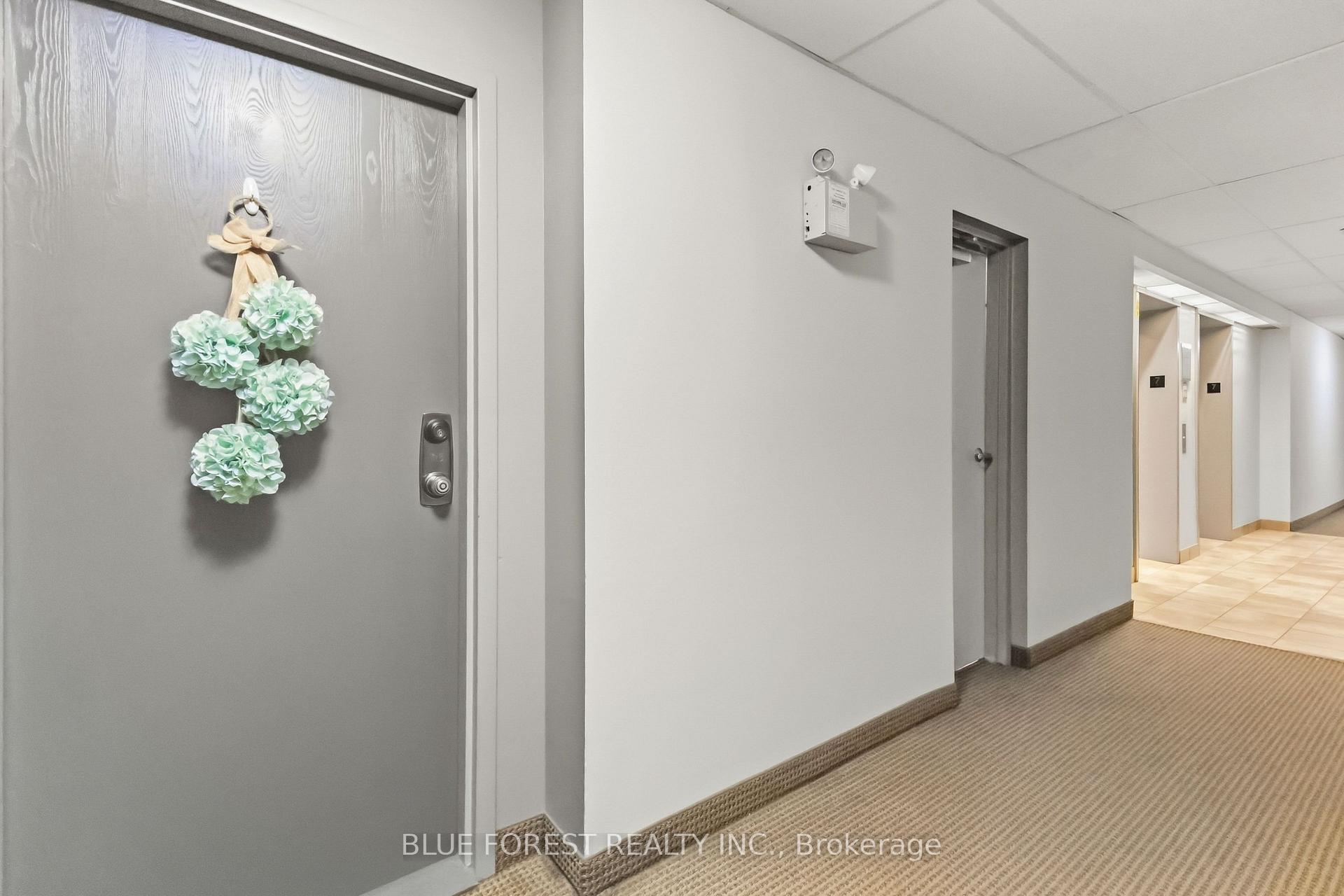 Photo 4 of Unit 715, 521 Riverside Drive, London, North P — HOMEH