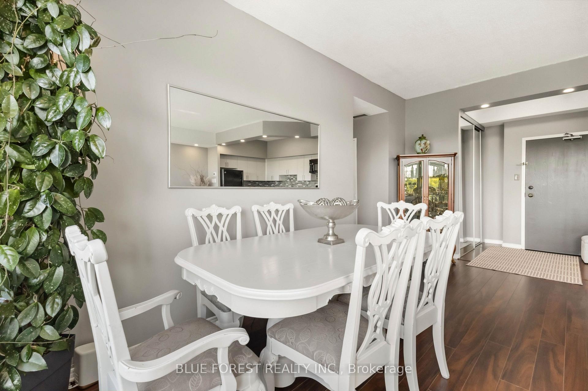 Photo 8 of Unit 715, 521 Riverside Drive, London, North P — HOMEH
