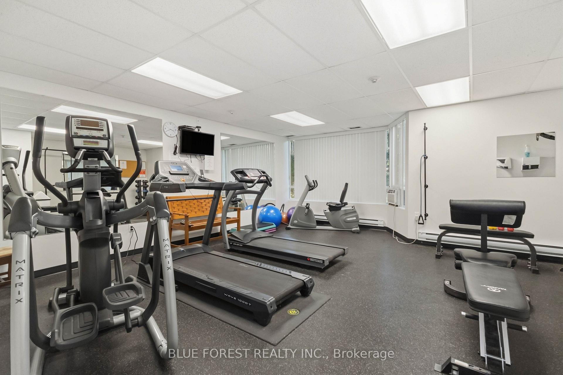 Photo 21 of Unit 715, 521 Riverside Drive, London, North P — HOMEH