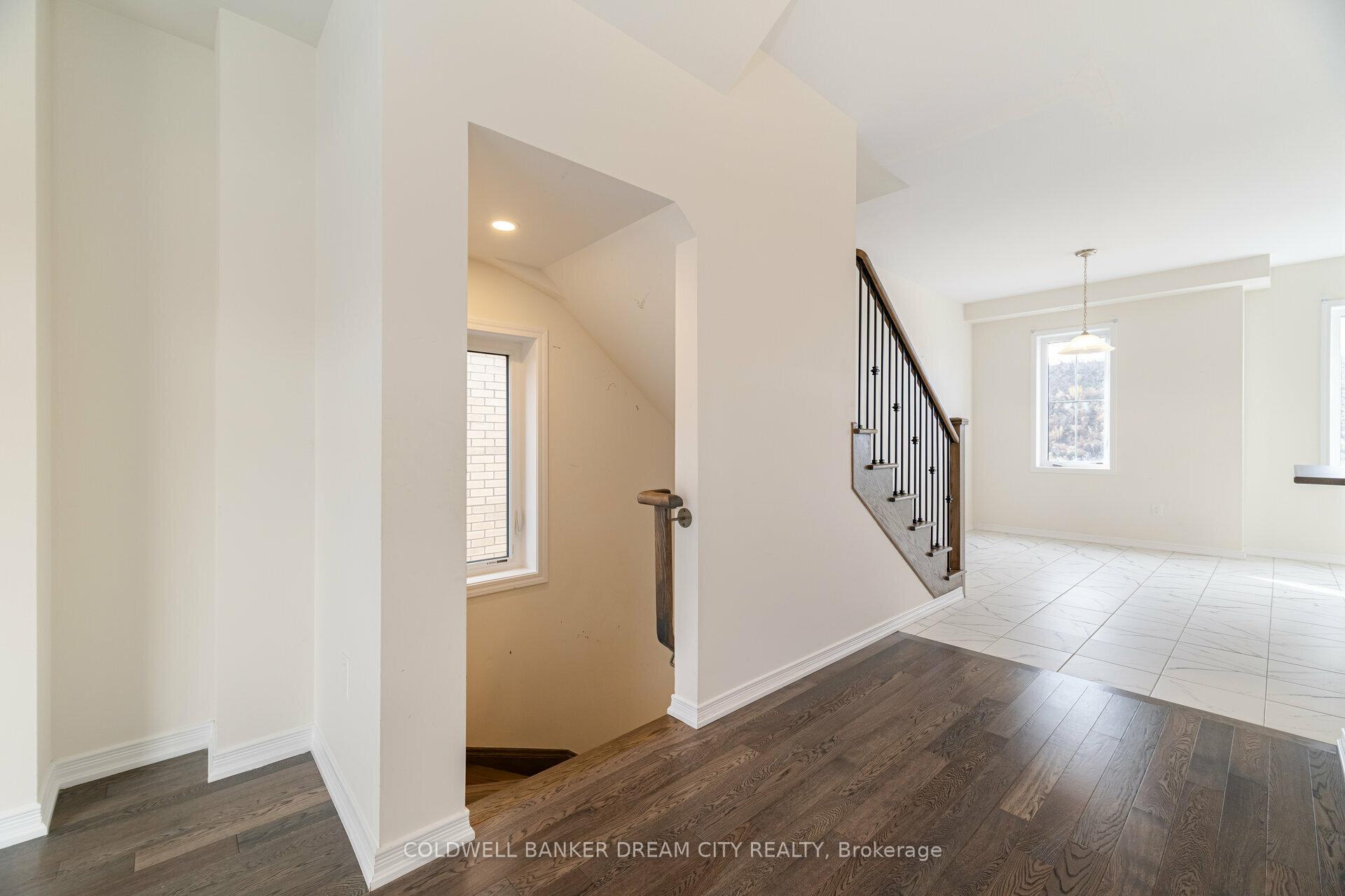 Photo 5 of 227 Gillespie Drive, Brantford, Empire South — HOMEH