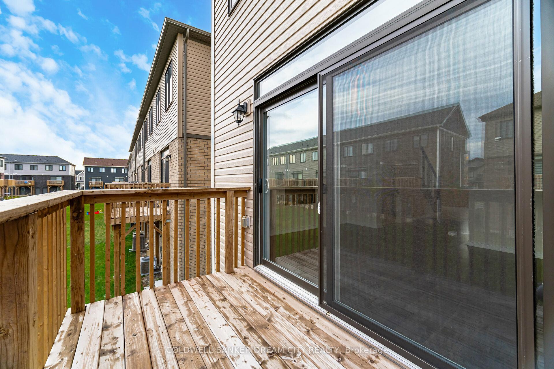Photo 11 of 227 Gillespie Drive, Brantford, Empire South — HOMEH