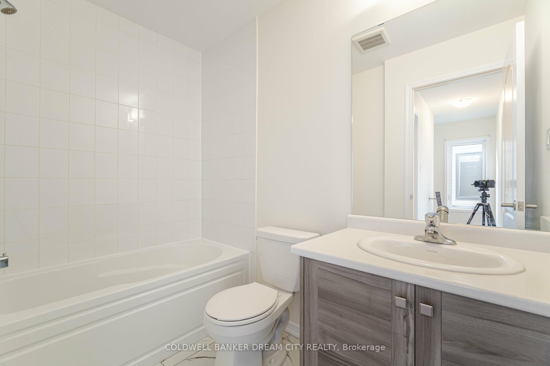 Photo 35 of 227 Gillespie Drive, Brantford, Empire South — HOMEH